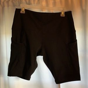 Super Soft Biker shorts with pockets